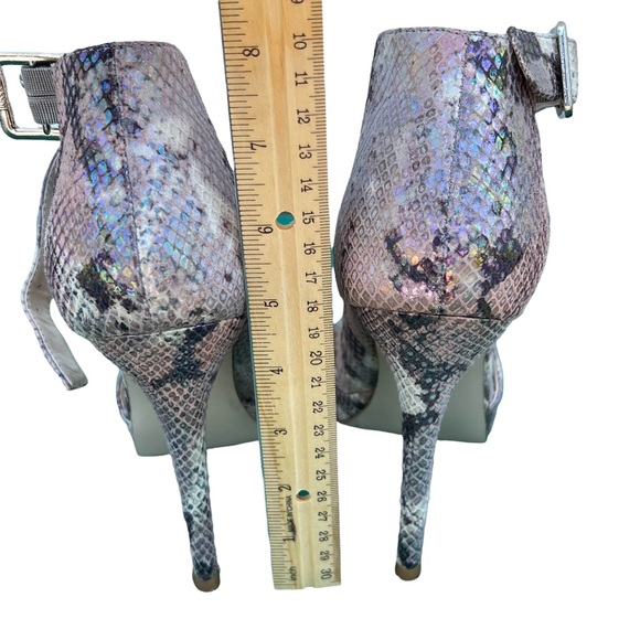 Madden Girl Snakeskin Stilletto Blitzzz Size 8 - Picture 8 of 8
